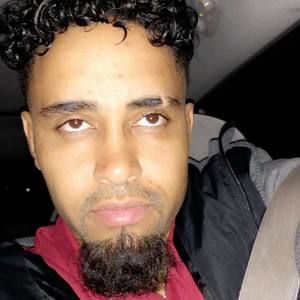 Meet your Posher, Travis